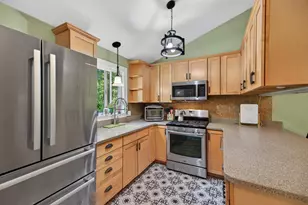 14 Stevens Dr, Newmarket, NH 03857 - Photo 7