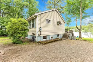 16 Clark Island Rd, Amherst, NH 03031 - Photo 7