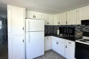 10 Sherman Dr, Boscawen, NH 03303 - Photo 5