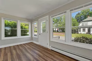 11 Grove St, Derry, NH 03038 - Photo 21