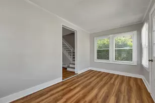 11 Grove St, Derry, NH 03038 - Photo 23
