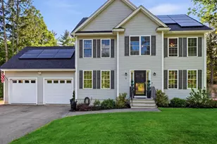 11 Bancroft Cir, Mont Vernon, NH 03057 - Photo 3