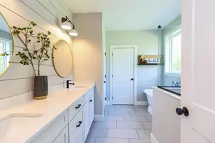 296 Spring Hill Rd, Sharon, NH 03458 - Photo 23