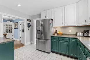 44 Forest St, Claremont, NH 03743 - Photo 11