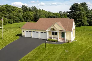 14 Cattail Cir, Somersworth, NH 03878 - Photo 1