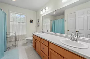 14 Karolina Ln, Bedford, NH 03110 - Photo 37
