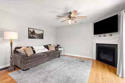 235 Knollwood Way, Manchester, NH 03102 - Photo 17