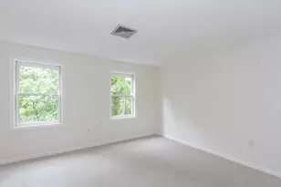 264 Bartemus Trail, Nashua, NH 03063 - Photo 25