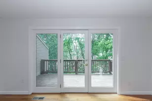 264 Bartemus Trail, Nashua, NH 03063 - Photo 19