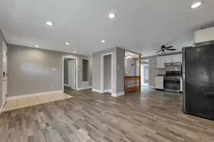357 Robinhood Dr, Wakefield, NH 03872 - Photo 13
