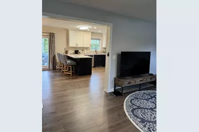 8 Crosby Court, Vergennes, VT 05491 - Photo 3