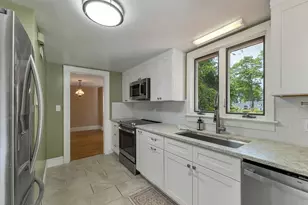 60 Holman St, Laconia, NH 03246 - Photo 27