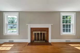 60 Holman St, Laconia, NH 03246 - Photo 15