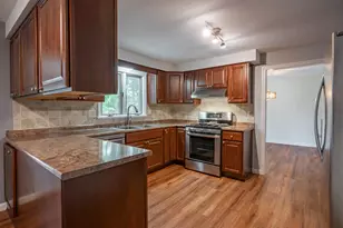 45 Northwood Dr, Nashua, NH 03063 - Photo 5
