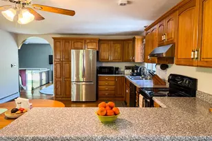 1 Pine Tree Ln, Merrimack, NH 03054 - Photo 9
