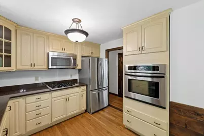 3 Ermer Road, Derry, NH 03038 - Photo 9