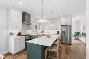 1171 Sagamore Ave, Portsmouth, NH 03801 - Photo 5