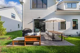 1171 Sagamore Ave, Portsmouth, NH 03801 - Photo 7