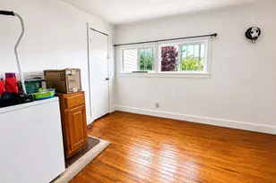 424 Forbush Ave, Berlin, NH 03570 - Photo 7