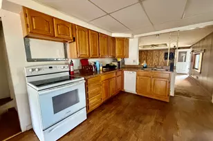 424 Forbush Ave, Berlin, NH 03570 - Photo 5