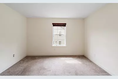 4 Guernsey Drive, Atkinson, NH 03811 - Photo 21