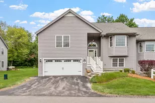 4 Guernsey Dr, Atkinson, NH 03811 - Photo 1