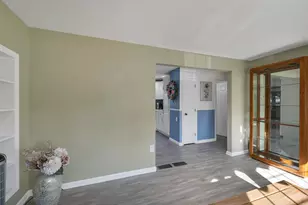 10 Cross St, Hudson, NH 03051 - Photo 17
