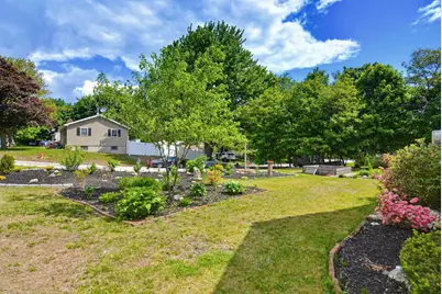367 Mammoth Road, Manchester, NH 03109 - Photo 31