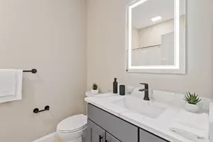 10100 S Willow St, Manchester, NH 03103 - Photo 19