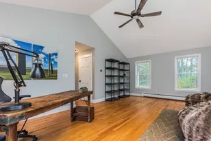 33 S Summer St, Nottingham, NH 03290 - Photo 13