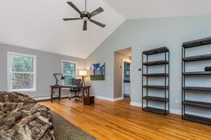 33 S Summer St, Nottingham, NH 03290 - Photo 13