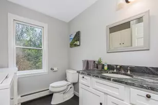 33 S Summer St, Nottingham, NH 03290 - Photo 17