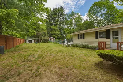 9 Sylvan Way, Swanzey, NH 03431 - Photo 3