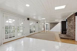 22 Hemlock Cir, Sandown, NH 03873 - Photo 7