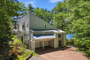 22 Hemlock Cir, Sandown, NH 03873 - Photo 1