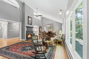 22 Hemlock Cir, Sandown, NH 03873 - Photo 15