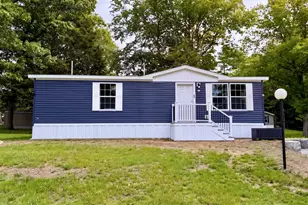 23 S Elderberry Ln, Rochester, NH 03867 - Photo 5