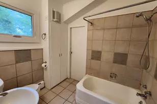 89 Denmark St, Berlin, NH 03570 - Photo 15