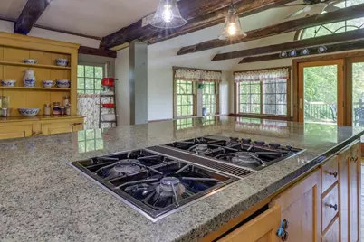 2 Raymond Road, Deerfield, NH 03037 - Photo 11