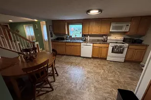 118 Danis Park Rd, Goffstown, NH 03045 - Photo 9