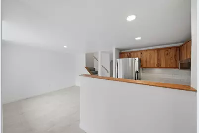 25 Silverton Drive, Nashua, NH 03062 - Photo 7