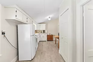 33 Oak Ave, Effingham, NH 03882 - Photo 31