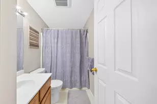 70 Walden Pond Dr, Nashua, NH 03064 - Photo 23