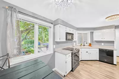 70 Walden Pond Drive, Nashua, NH 03064 - Photo 13
