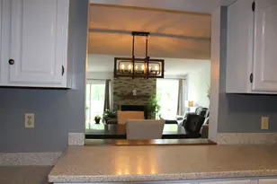 70 Walden Pond Dr, Nashua, NH 03064 - Photo 7