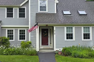 218 Pheasant Run, Hudson, NH 03051 - Photo 1