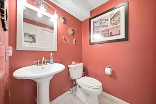 218 Pheasant Run, Hudson, NH 03051 - Photo 13