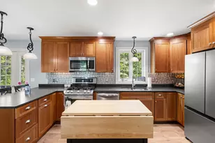 137 Hearthside Dr, Barrington, NH 03825 - Photo 27