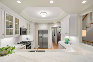 24 Porter St, Portsmouth, NH 03801 - Photo 5