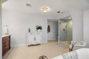 24 Porter St, Portsmouth, NH 03801 - Photo 37